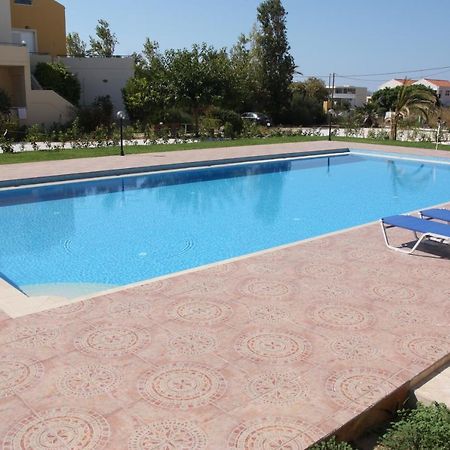 Dimitris Apartments Платаньяс Екстер'єр фото