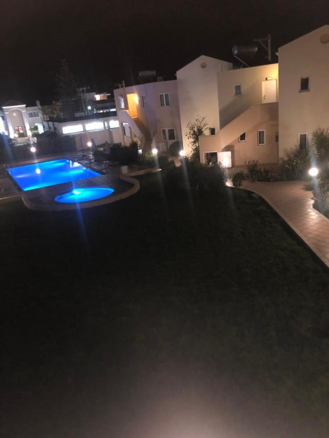 Dimitris Apartments Платаньяс Екстер'єр фото