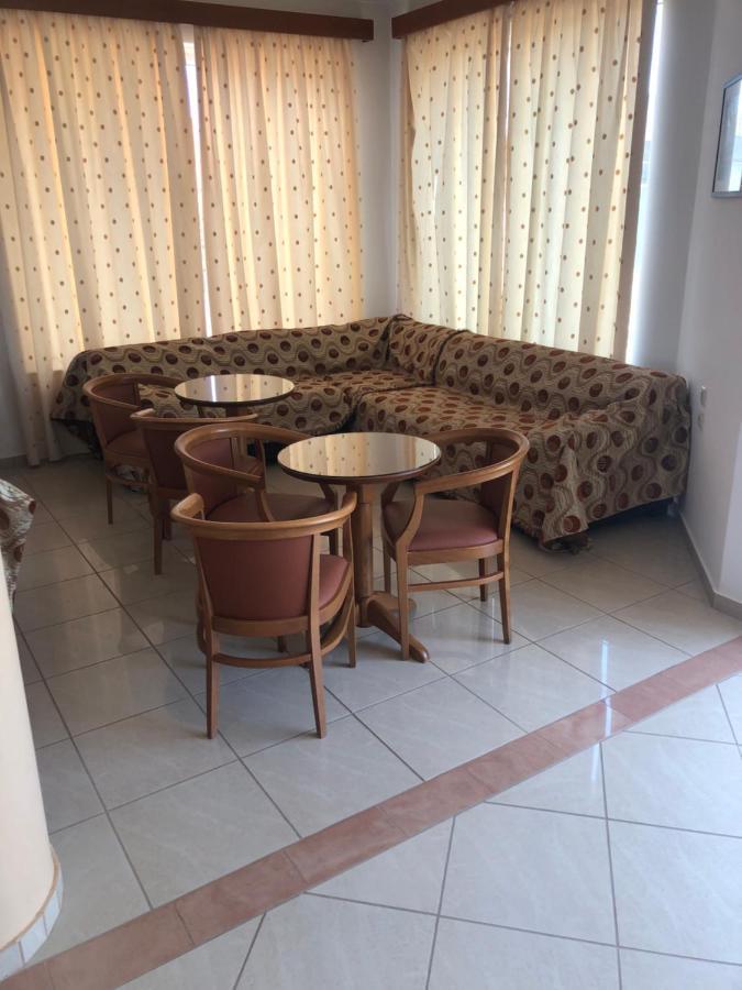 Dimitris Apartments Платаньяс Екстер'єр фото